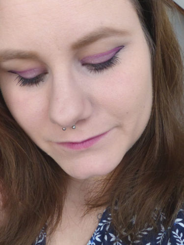 Rendez-vous beauté : Graphic pink minimaliste